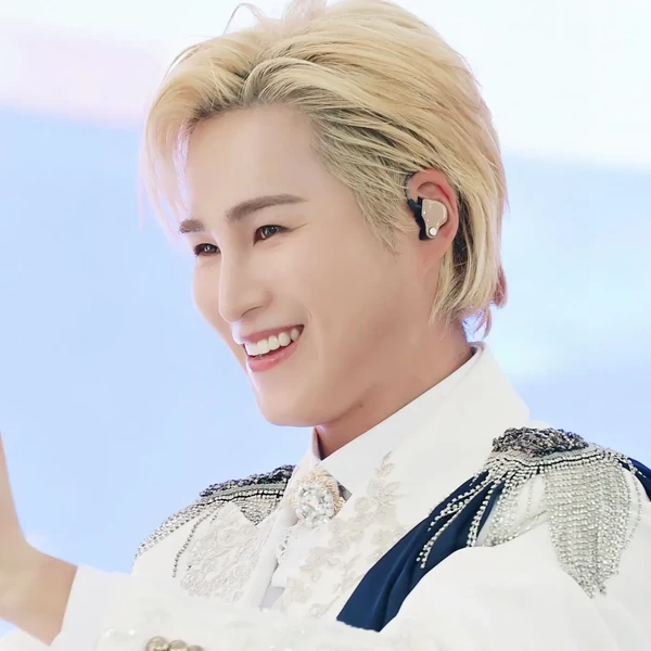 오늘 가장 사랑받은 김희재의 모습