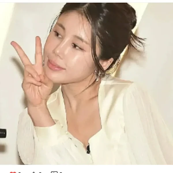 充滿粉絲愛的金韶宥人氣照片