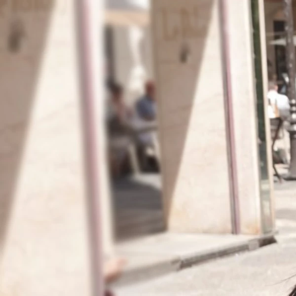 detailBanner