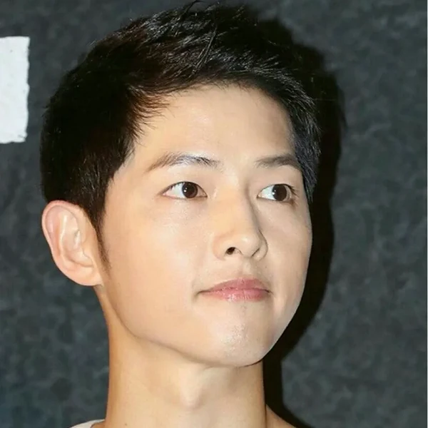 Momen terbaik Song Joongki pilihan penggemar