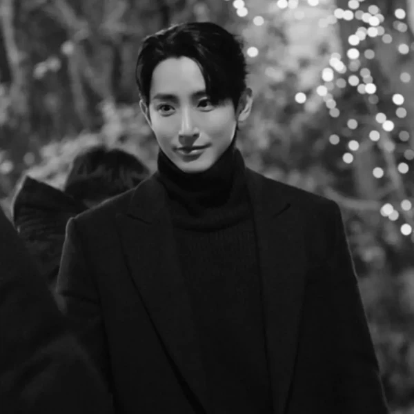 The most loved look of Lee Soohyuk today