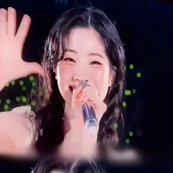 The most loved look of Dahyun today