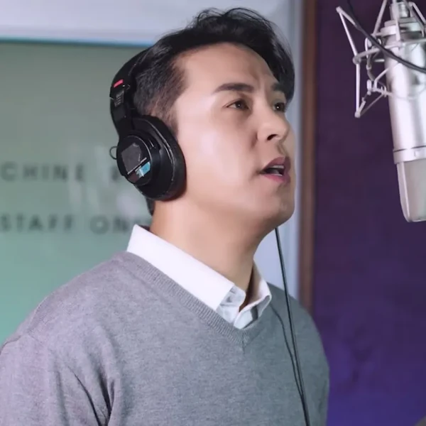 Popular photo full of fans’ love for Jang Minho