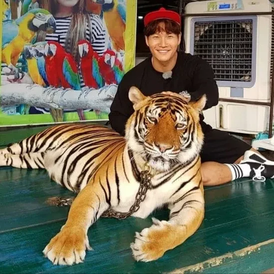 Top moment of Kim Jongkook chosen by fans