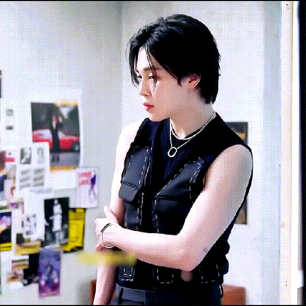 Popular photo full of fans’ love for Ha Jimin