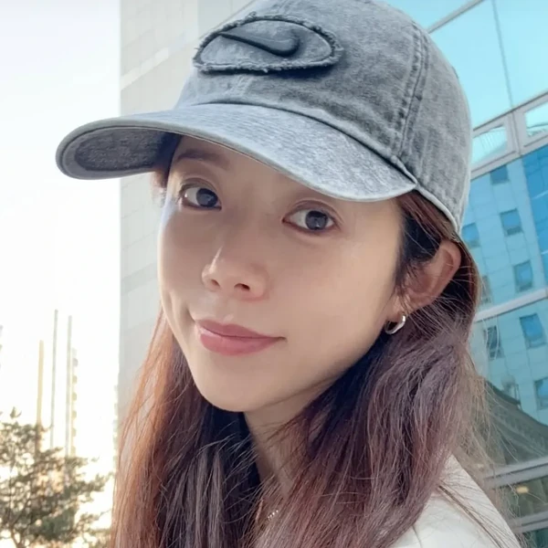 The most loved look of Yang Jieun today