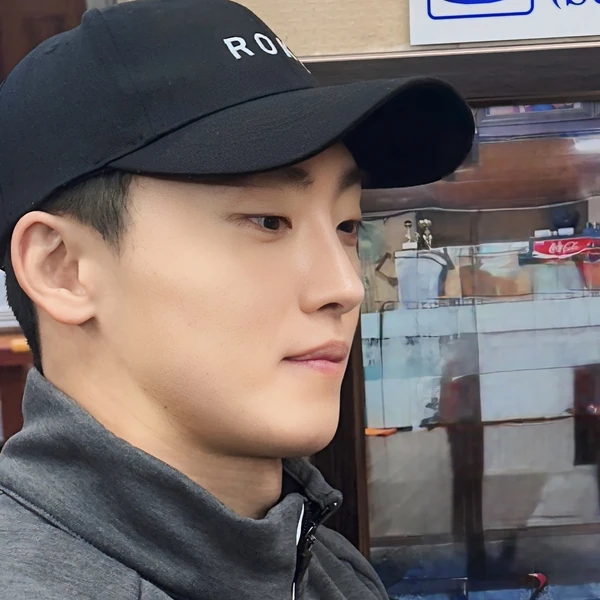 The most loved look of Lee Hongnae today