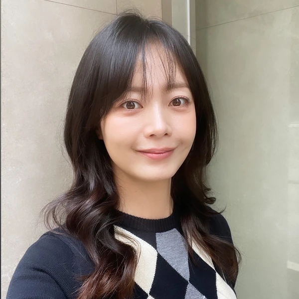 Penampilan Jeon Somin yang paling disukai hari ini