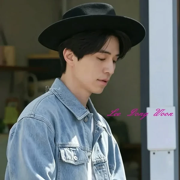 Top moment of Lee Dongwook selected by the fandom