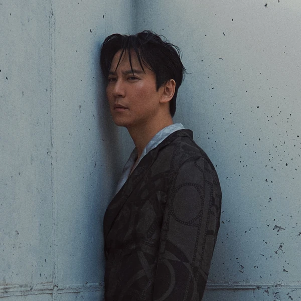 The most loved look of Kim Namgil today