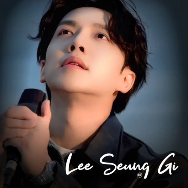 Foto populer Lee Seunggi yang penuh cinta dari penggemar