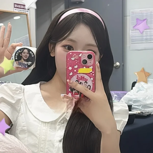 The most loved look of Gil Ryeowon today