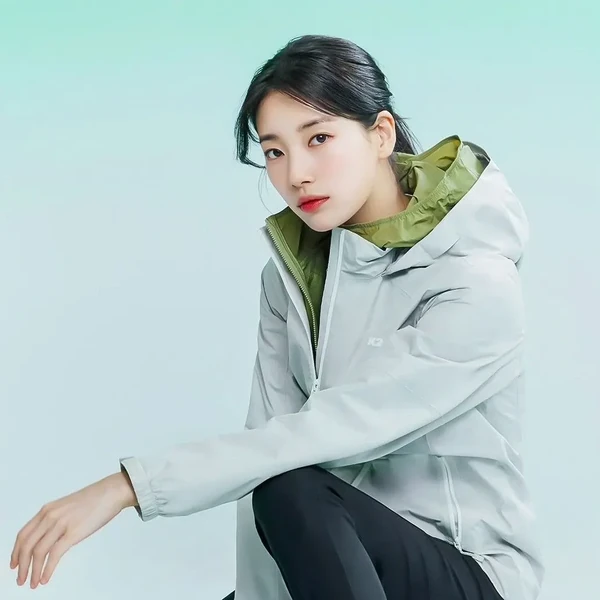 The most loved look of Bae Suzy today