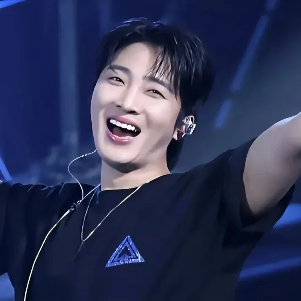 Top moment of Hwang Yunsung chosen by fans