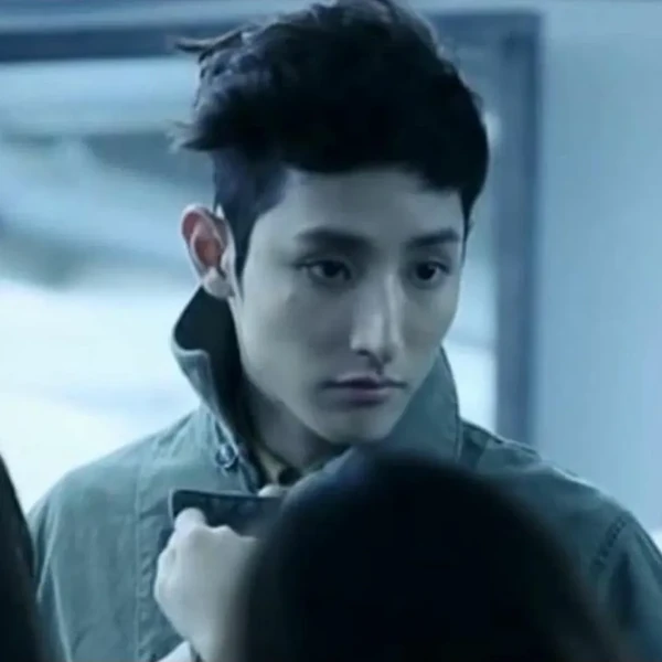 The most loved look of Lee Soohyuk today