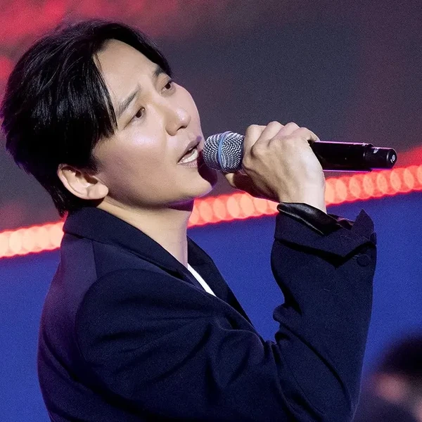 Popular photo full of fans’ love for Kim Namgil