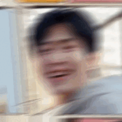 Popular photo full of fans’ love for Kim Seonho