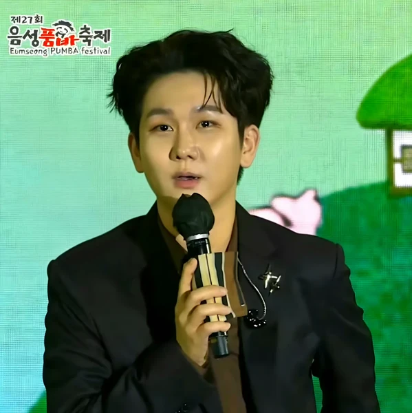 오늘 가장 사랑받은 김수찬의 모습