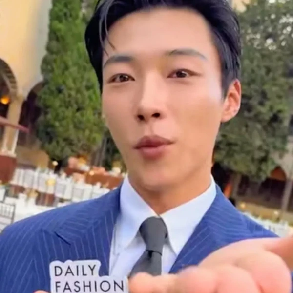 The most loved look of Woo Dohwan today