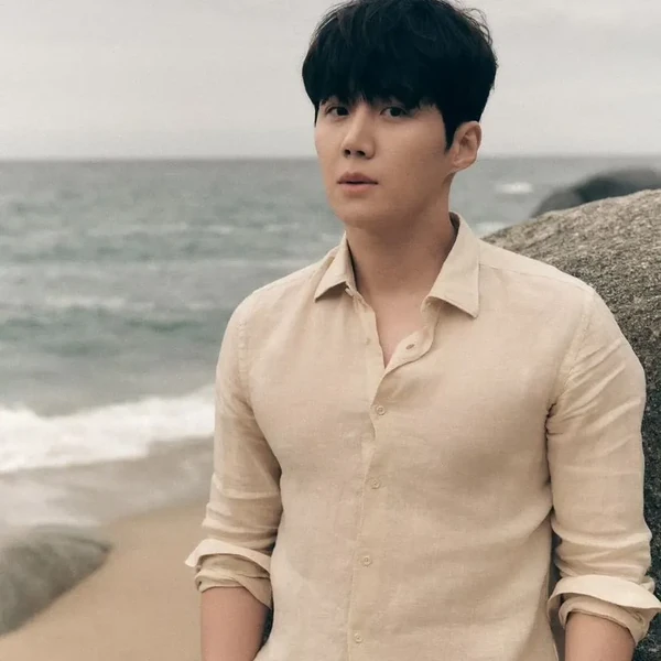 Penampilan Kim Seonho yang paling disukai hari ini