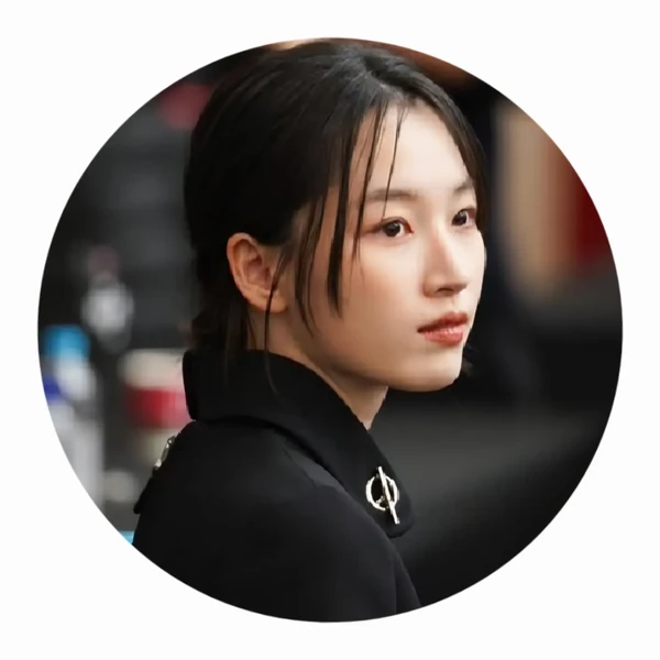 The most loved look of Won Jian today