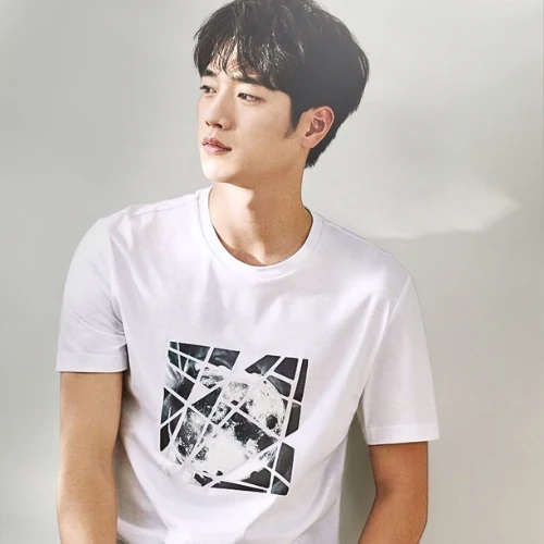 Popular photo full of fans’ love for Seo Kangjoon