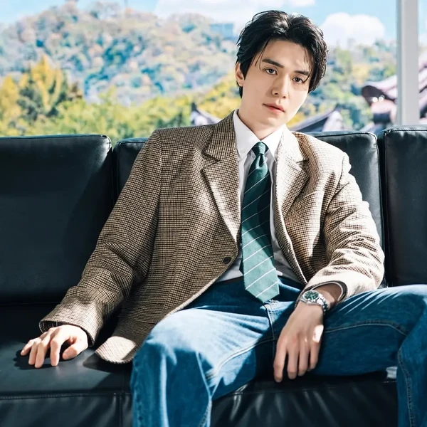 No.1 banner post of Lee Dongwook created by top fandom