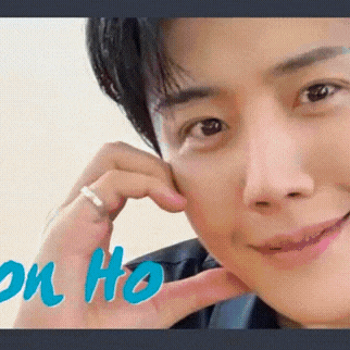 The most loved look of Kim Seonho today