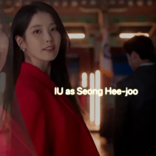 Foto populer IU yang penuh cinta dari penggemar