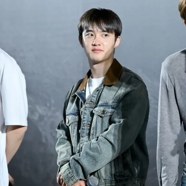 Penampilan Doh Kyungsoo (D.O.) yang paling disukai hari ini