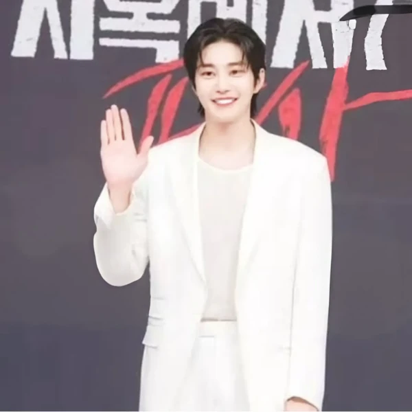 Top moment of Kim Jaeyoung chosen by fans