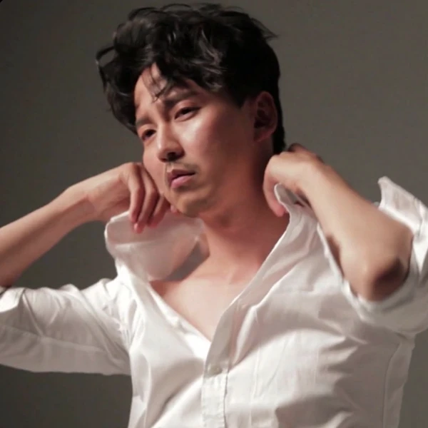 The most loved look of Kim Namgil today