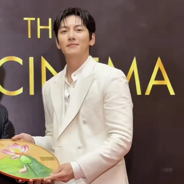 Top moment of Ji Changwook chosen by fans