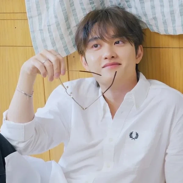 Penampilan Doh Kyungsoo (D.O.) yang paling disukai hari ini