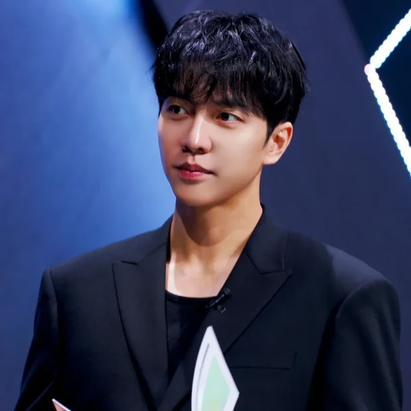 Momen terbaik Lee Seunggi pilihan penggemar