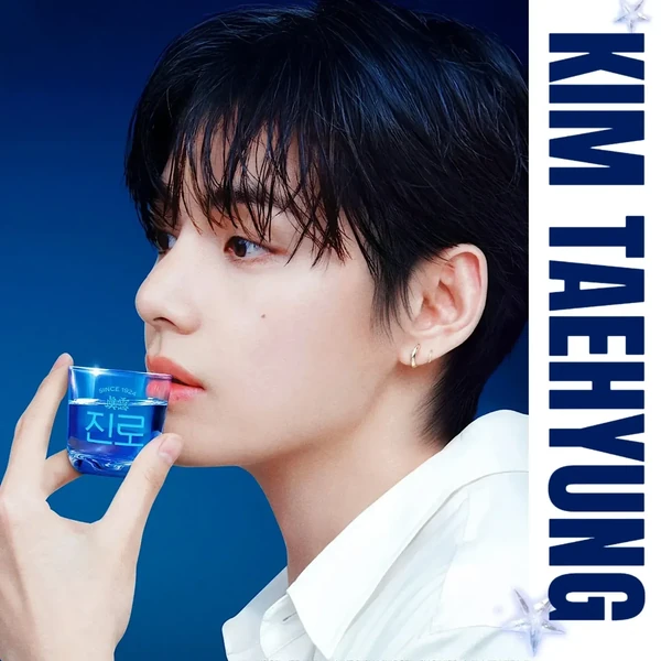 Top moment of Kim Taehyung (V) chosen by fans