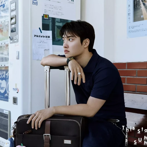 Foto populer Doh Kyungsoo (D.O.) yang penuh cinta dari penggemar