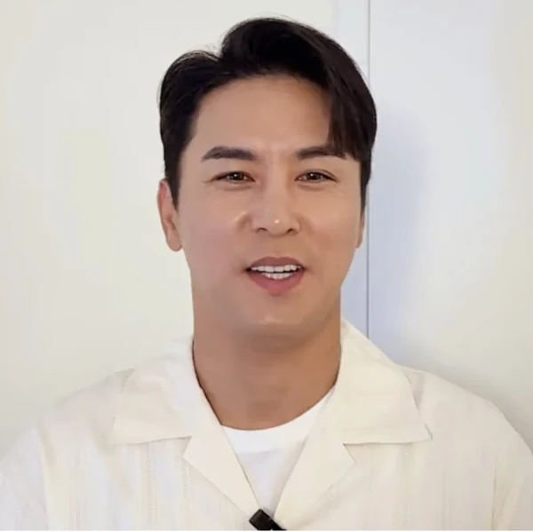 Penampilan Jang Minho yang paling disukai hari ini