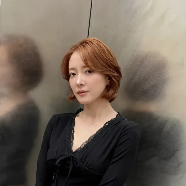 Popular photo full of fans’ love for Lee Seyoung