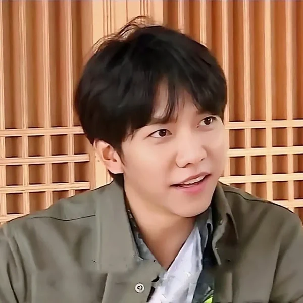 Momen terbaik Lee Seunggi pilihan penggemar
