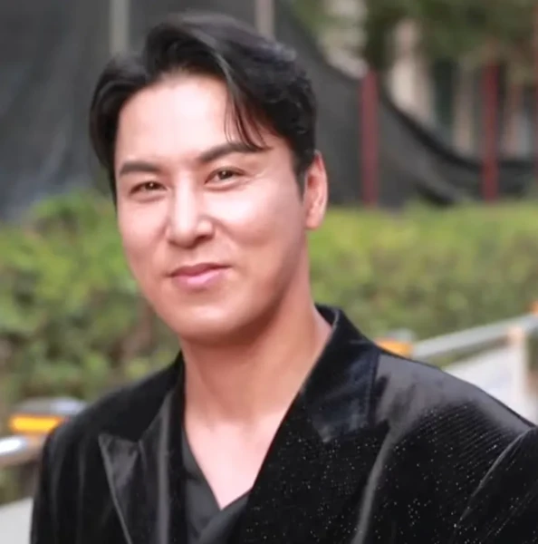 Penampilan Jang Minho yang paling disukai hari ini