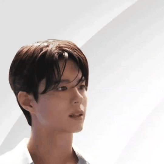 Today’s standout profile photo of Park Bogum on Choeaedol Celeb