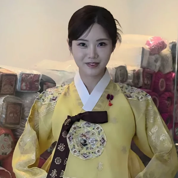 Top moment of Bae Ahyeon chosen by fans