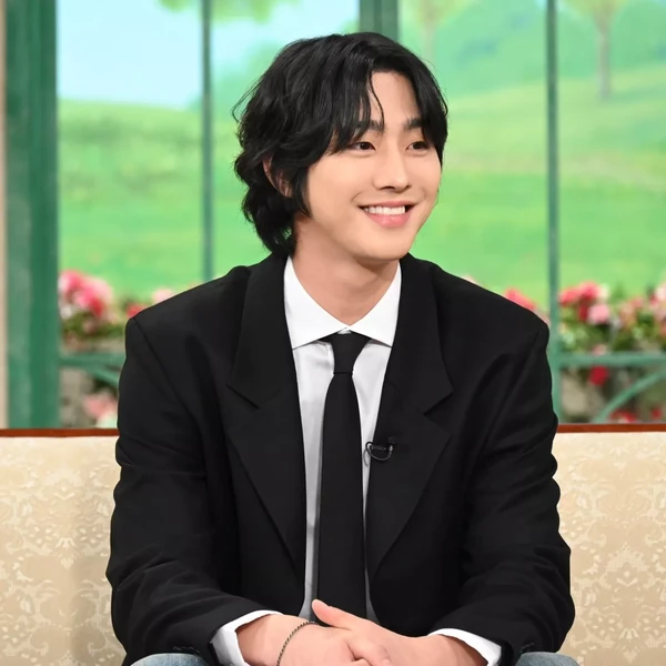 Top moment of Ahn Hyoseop chosen by fans