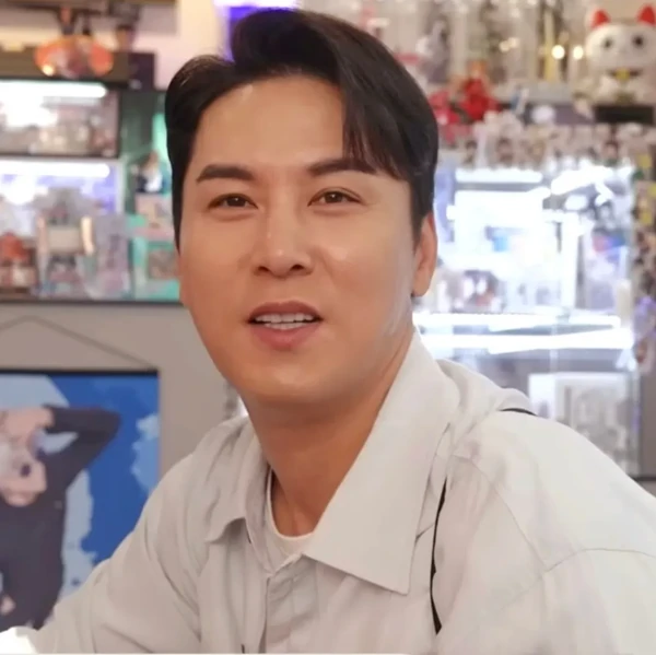 Foto populer Jang Minho yang penuh cinta dari penggemar