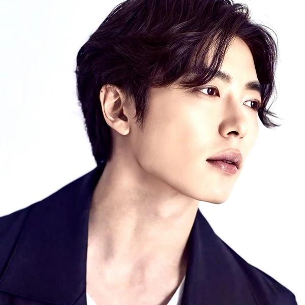 Popular photo full of fans’ love for Kim Jaewook