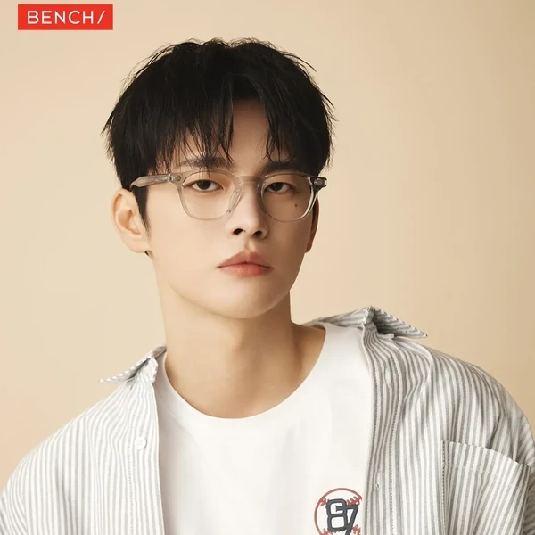 The most loved look of Seo Inguk today