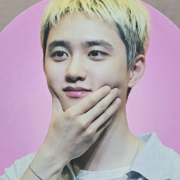 Penampilan Doh Kyungsoo (D.O.) yang paling disukai hari ini