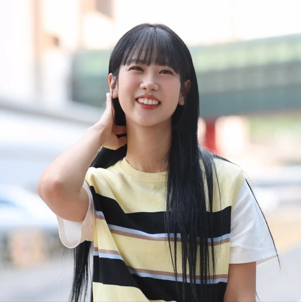 Popular photo full of fans’ love for Kang Hyeyeon