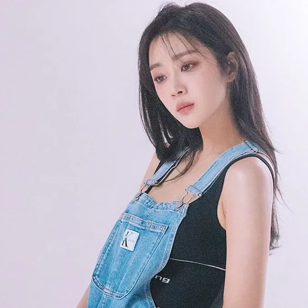 The most loved look of Cho Boah today